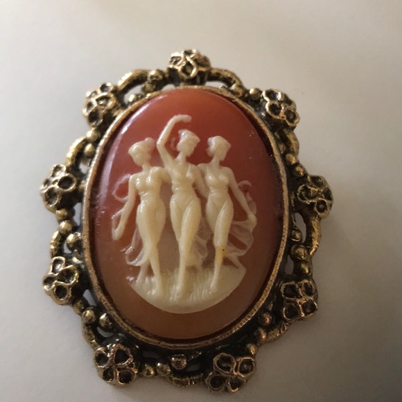 Vintage Jewelry - “THE THREE GRACES” CAMEO BROOCH OR PENDANT
